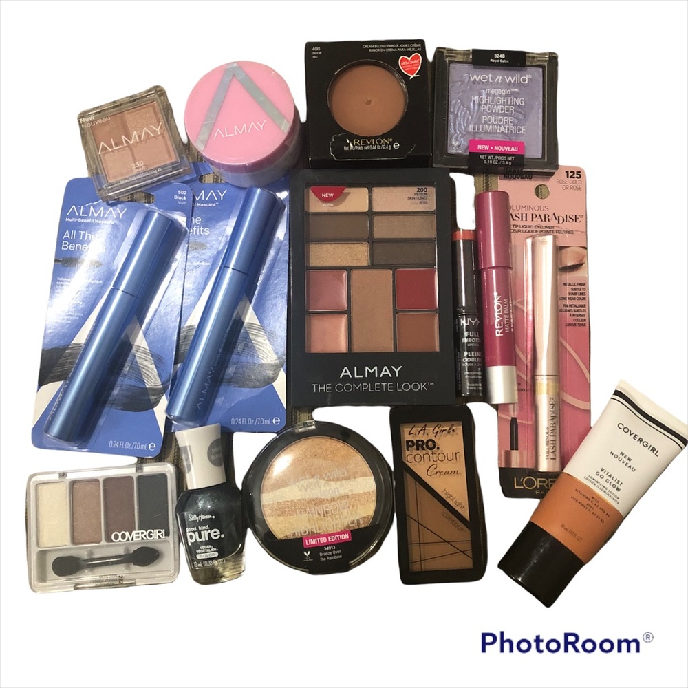 COPY - 15 piece Makeup mixed bundle